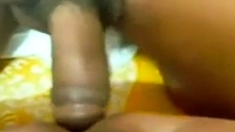 Malay daddy barebacks his buddy