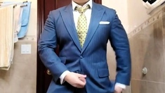 Str8 daddy jerking off in suit