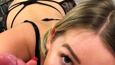 Sexy amateur blonde blowjob amp cumshot HD