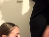 Super hot amateur teen girl sucking big cock on cam