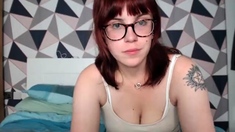 Amateur Webcam Chick Masturbates On Webcam More At