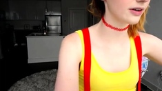 Brunette Solo Webcam Masturbation