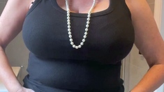 Mature blonde granny loves to masturbate her puss