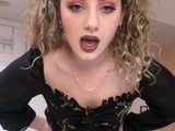 Chubby blonde brianna solo masturbation