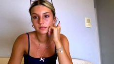 Mom amateur webcam pussy masturbate