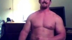 Ginger Muscle Stud Masturbates on Webcam