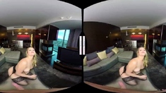 Mia Malkova - Mia Malkova jiggles her juicy ass and rides