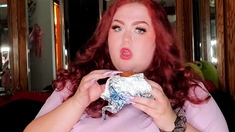 amateur cutie redhead fingering herself on live webcam