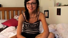 Romanian amateur webcam teen masturbate