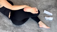 Sexy Blonde Enjoys Foot Fetish