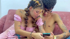 Si nome follas le contare a mi padrastro que te masturbas
