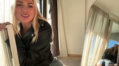 Streaming big cock close ups