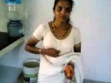 tamil show boobs in kitchen