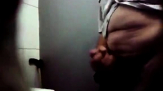 Str8 spy daddy in public toilet